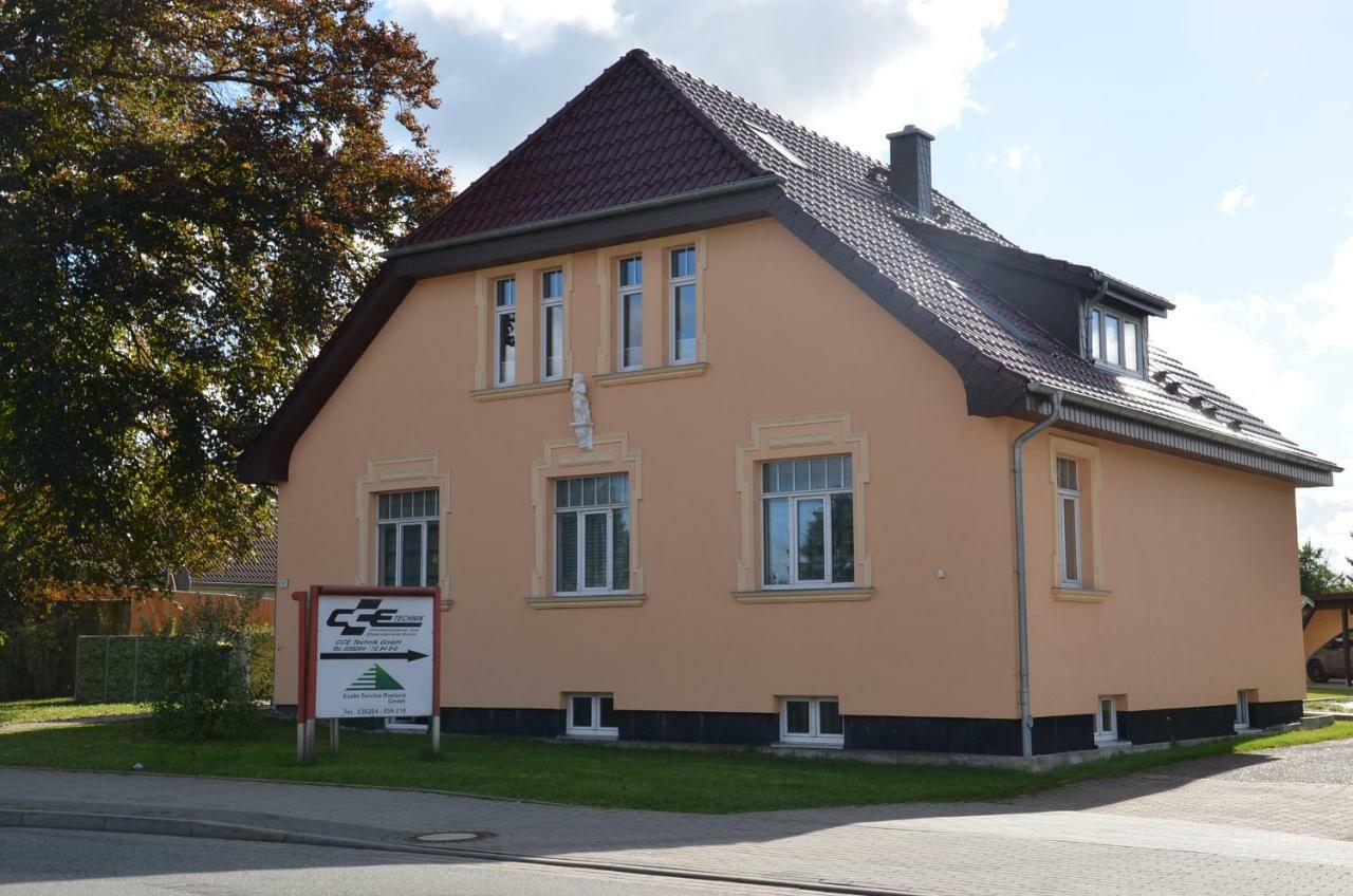 Ferienwohnung Zenobia Neu Roggentin Esterno foto