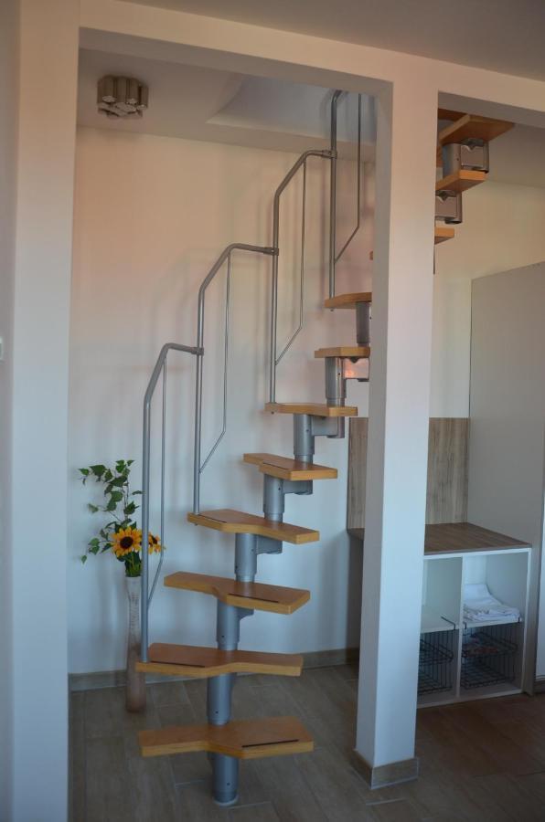 Ferienwohnung Zenobia Neu Roggentin Esterno foto